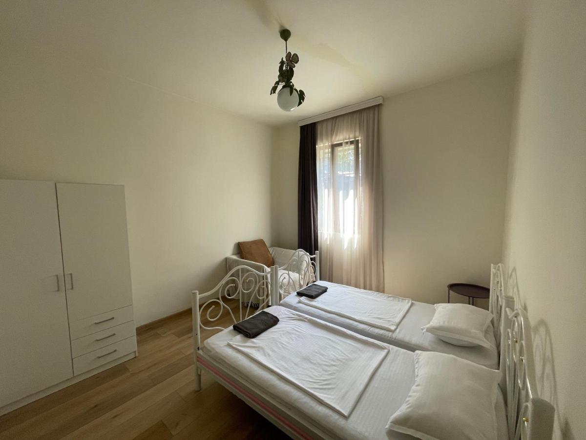 Apartment In The Center - Old Batumi